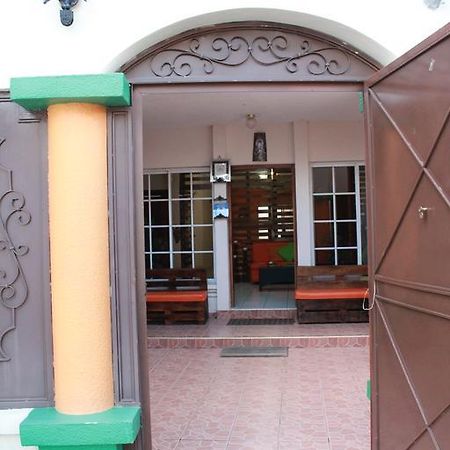 تيجوسيجالبا Hotel Casa Las Lomas المظهر الخارجي الصورة