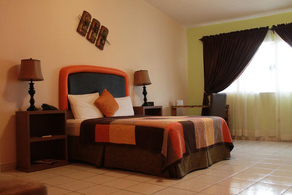 تيجوسيجالبا Hotel Casa Las Lomas المظهر الخارجي الصورة